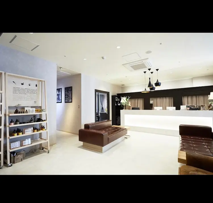 トータルビューティーサロン FLEVEの内観・外観3