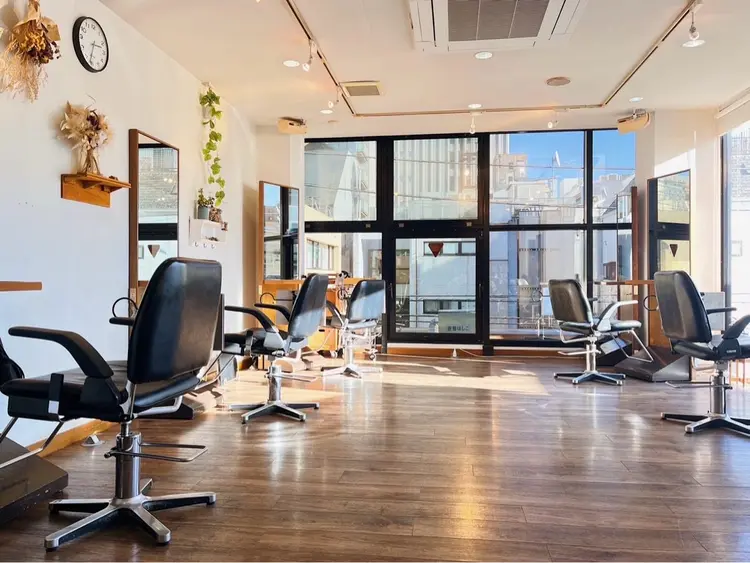 クロード・モネ吉祥寺店の内観・外観1