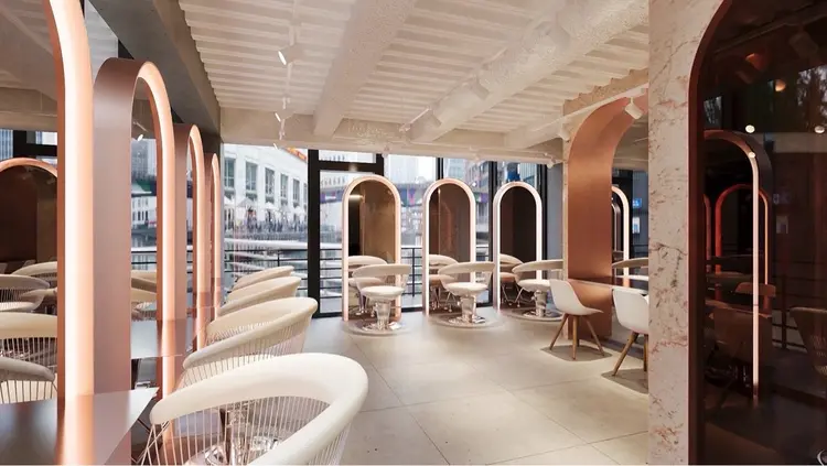 Lond Gloireの内観・外観2