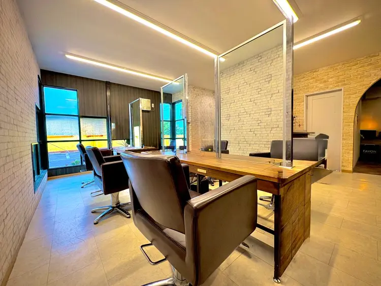 NeoestLog by あんくるトムの内観・外観1