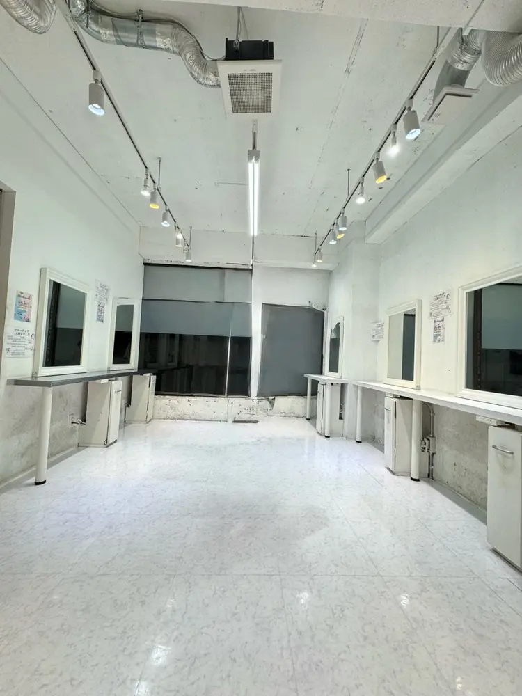 PAPICOの内観・外観1