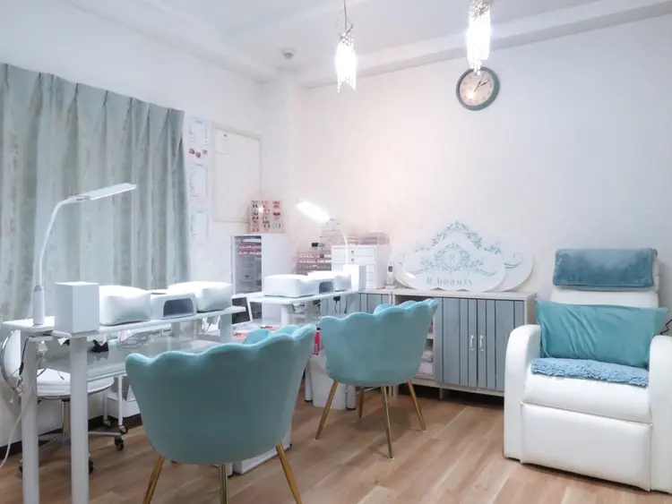 R.beautyサロンの内観・外観1