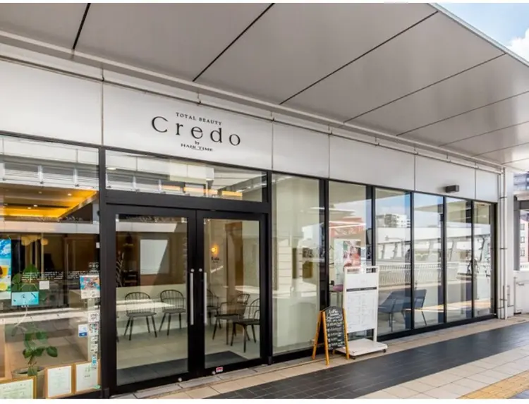 Viola NAiLSALONの内観・外観1