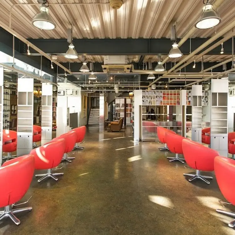 ASCH 八事店の内観・外観2