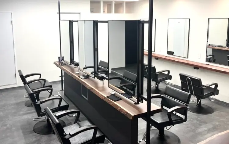 men's hair salon RANDYの内観・外観1