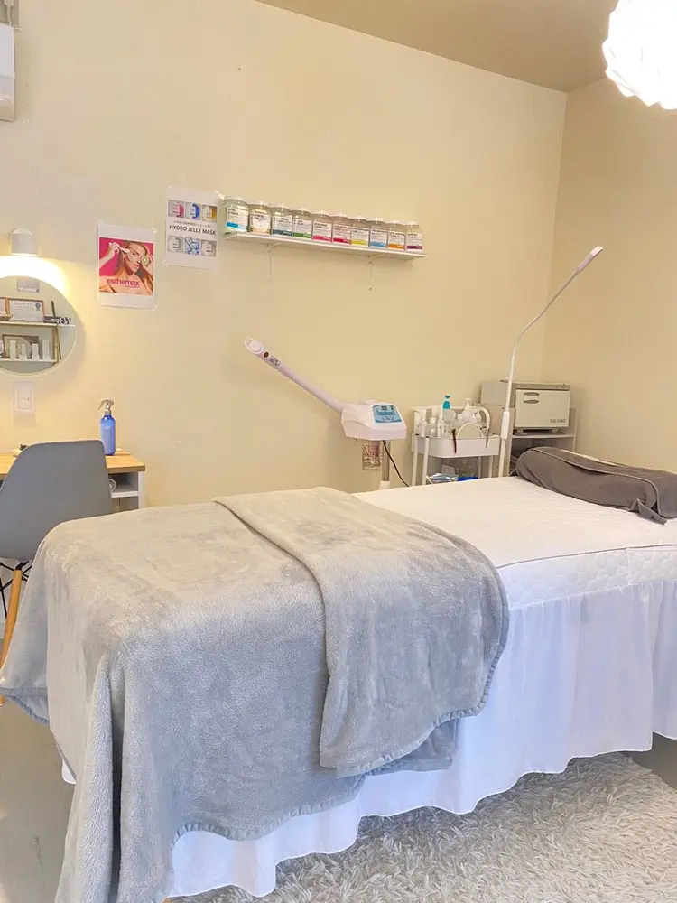 シミケア専門店 &Moreの内観・外観3