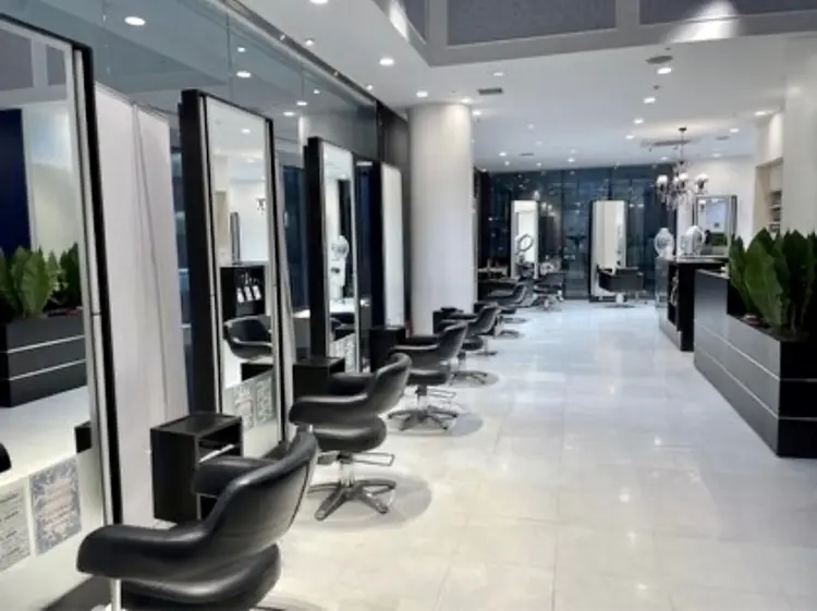 山野愛子美容室の内観・外観1