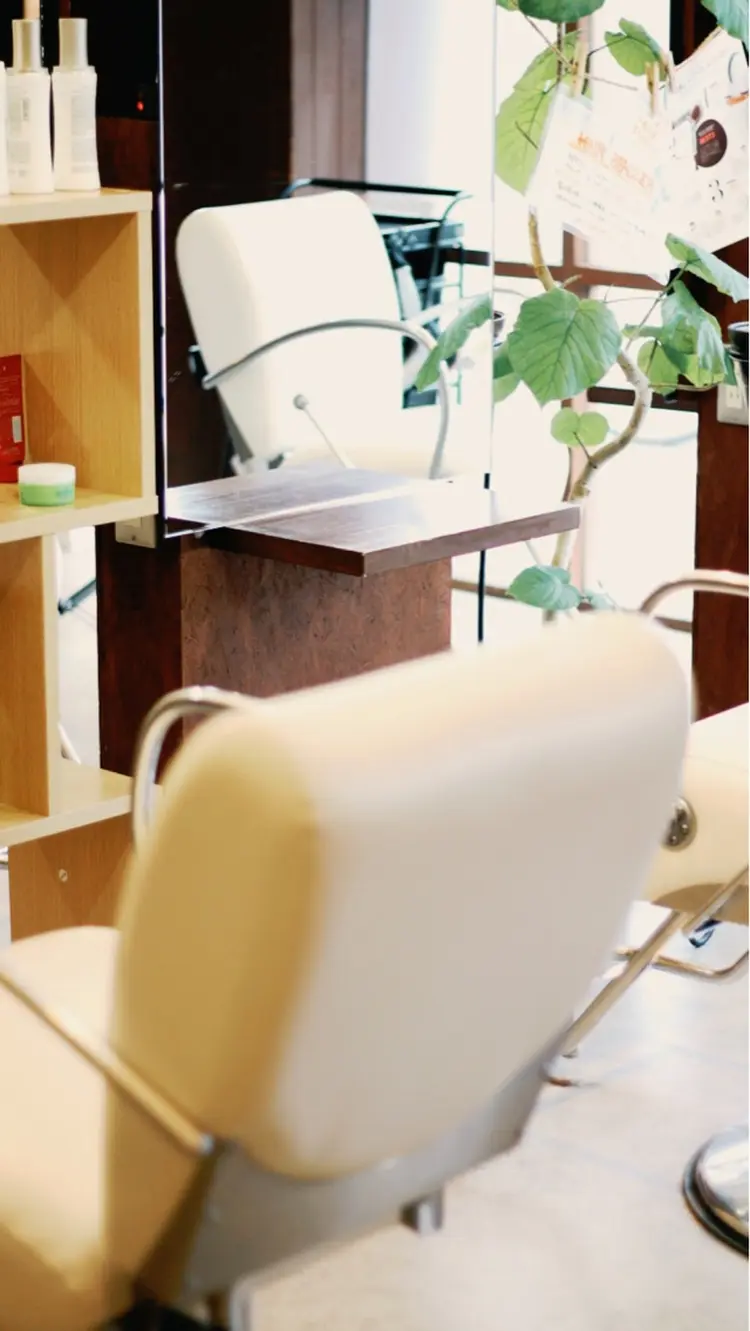 resort for hair嵯峨店の内観・外観2