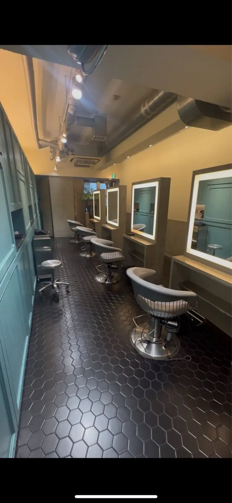 cuttersの内観・外観2