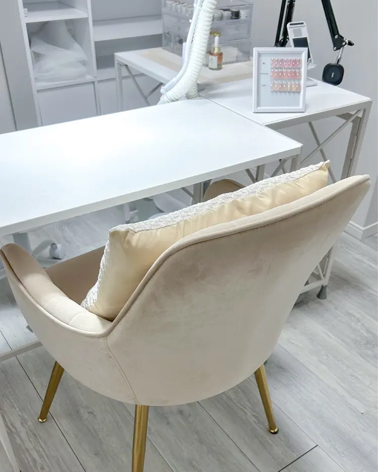 Luce nailの内観・外観1