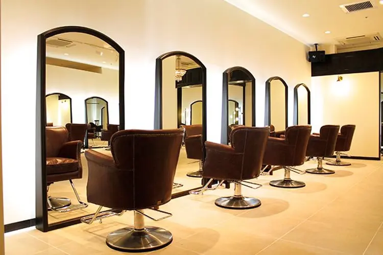 C'sの内観・外観3