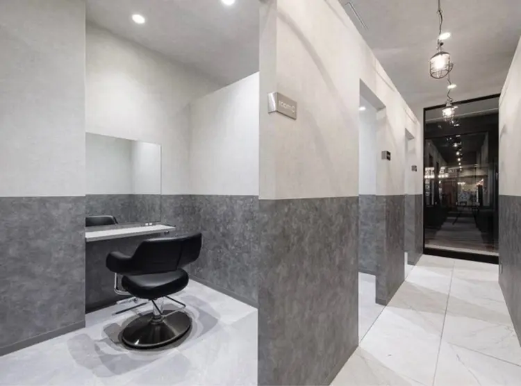 SALOWIN新潟万代の内観・外観3