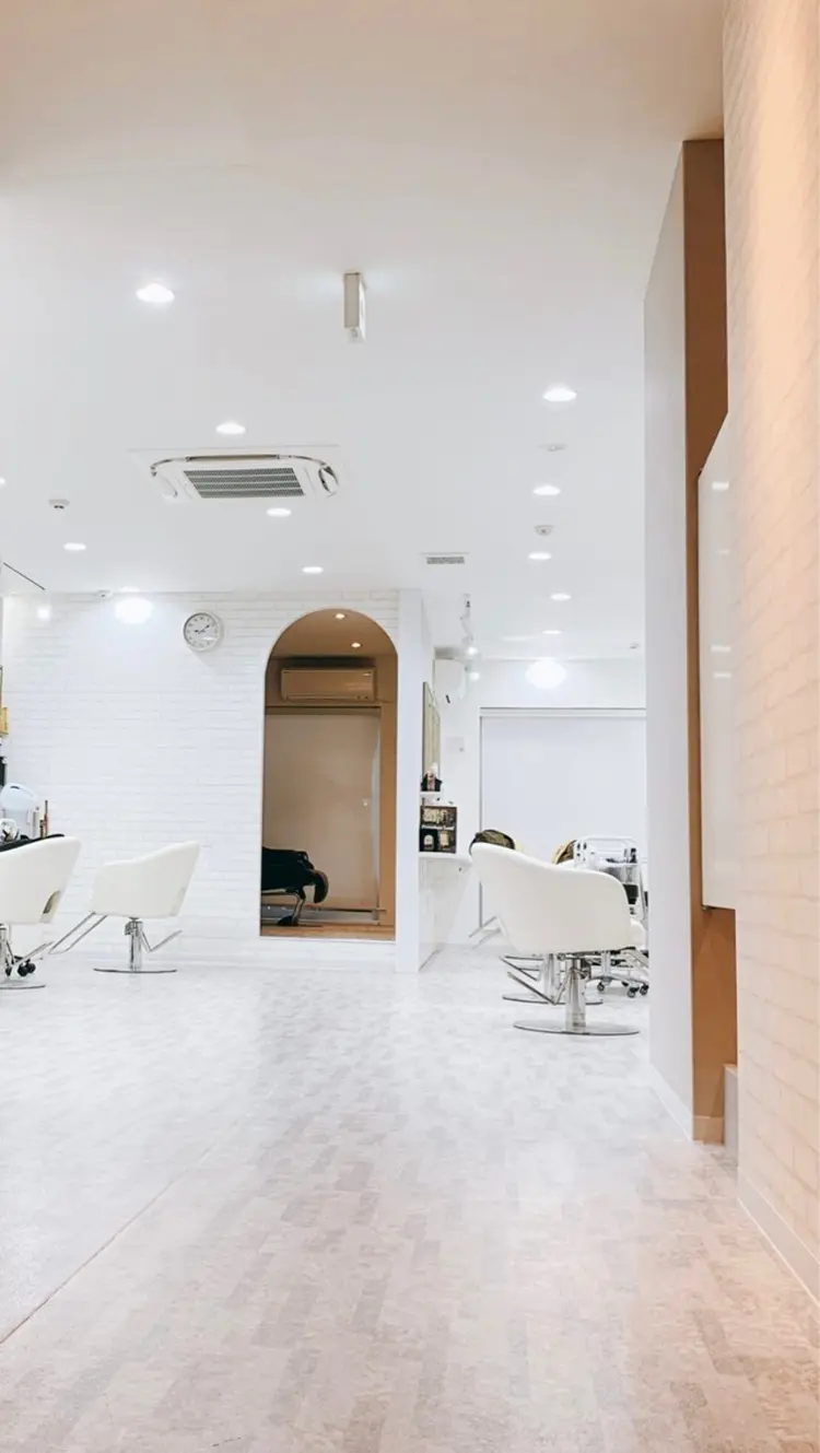 Realme by raffinatoの内観・外観1