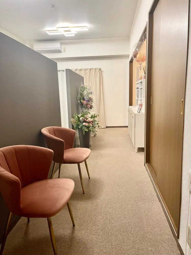 nail salon Axiaの内観・外観1