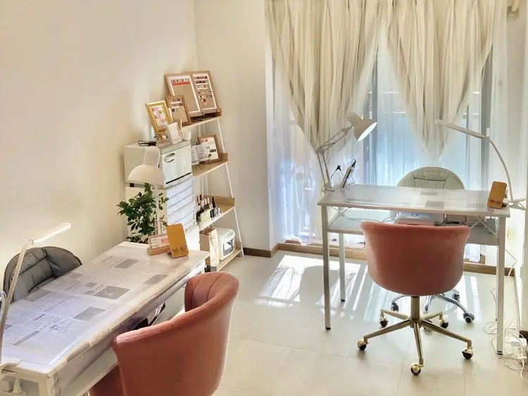nailsalonRの内観・外観1