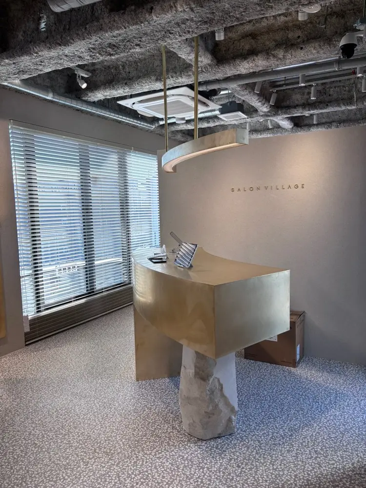 SALON VILLAGEの内観・外観1