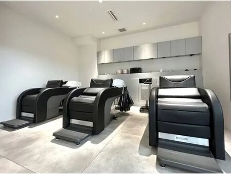 MENS FEEL 心斎橋店の内観・外観2