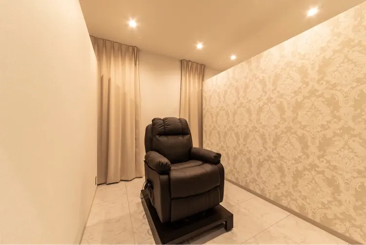 eyelash salon Rey 大名福岡店の内観・外観3