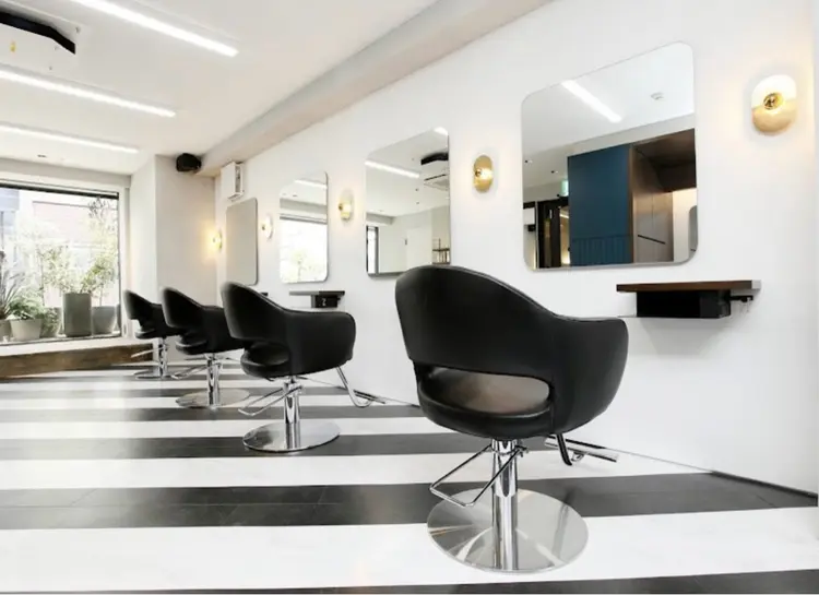 APHRODITE GINZA 御茶ノ水 神保町店の内観・外観2