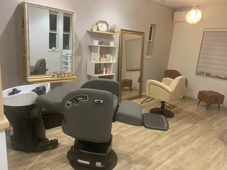 hair &design RUXの内観・外観3