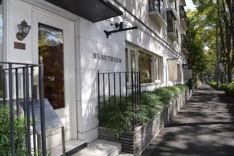 BEAUTRIUM 広尾店の内観・外観1