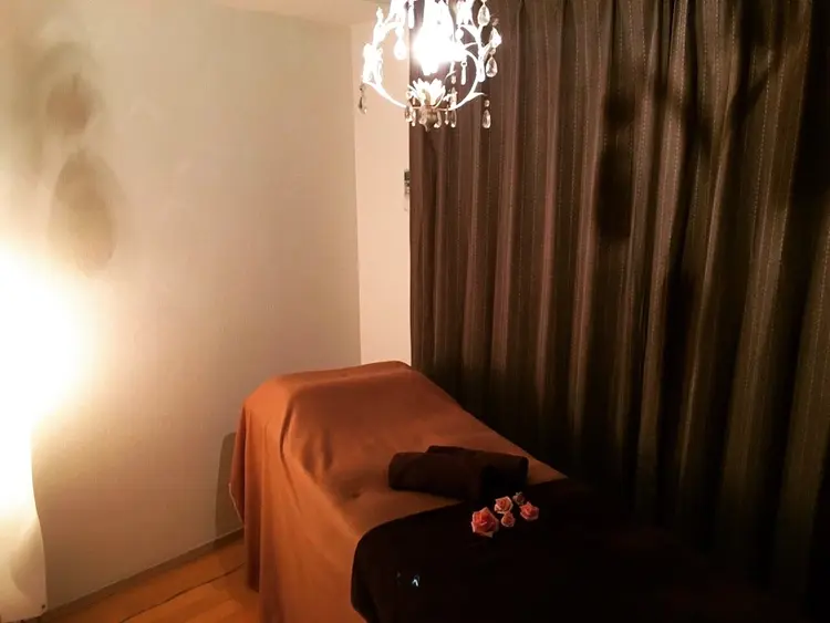 Salon Healiaの内観・外観1