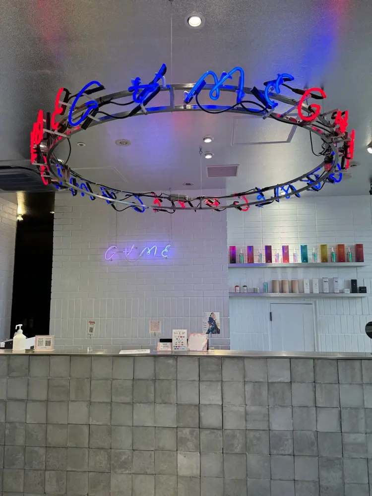 GAME by Alan Smitheeの内観・外観1