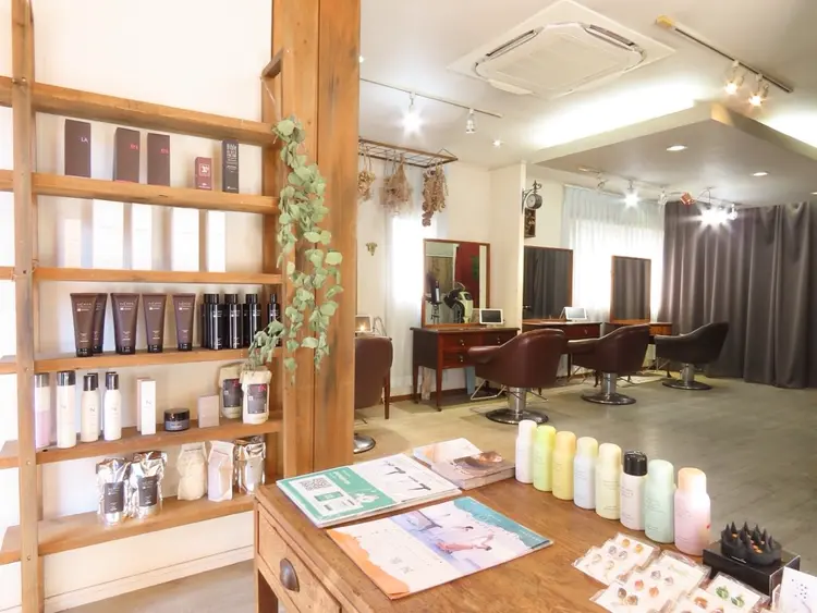 1/f hair spaceの内観・外観3