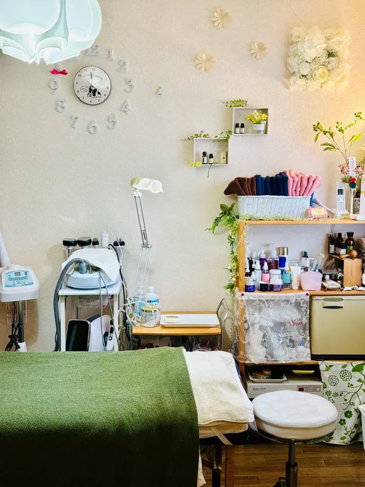 TKサロンの内観・外観1