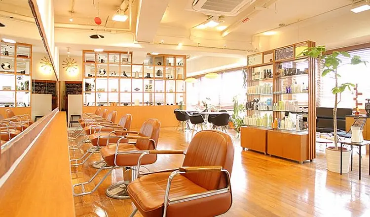 Paletteの内観・外観1