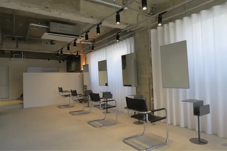 Alterの内観・外観2