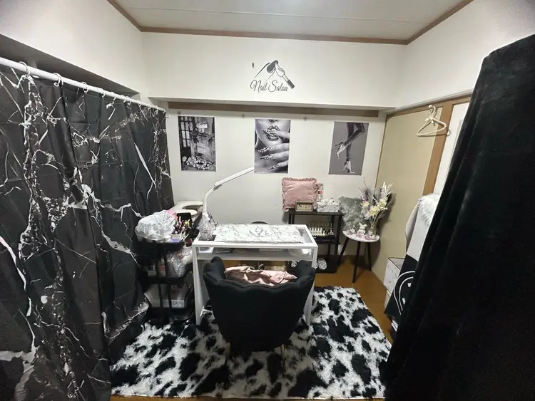 nail salon Lotusの内観・外観1
