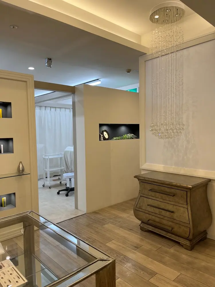 BeautySalonCOCOウェルネススクエア新栄店の内観・外観1