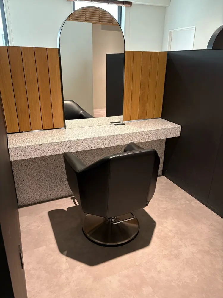 AZULの内観・外観1