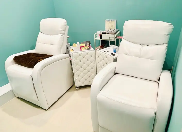 Li'acilの内観・外観1