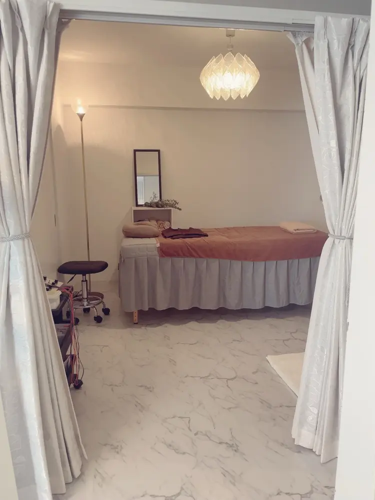 鍼Glitter. ハリグリッターの内観・外観1