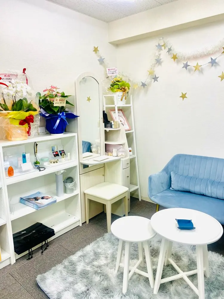 メナードフェイシャルサロン天満３丁目店の内観・外観1