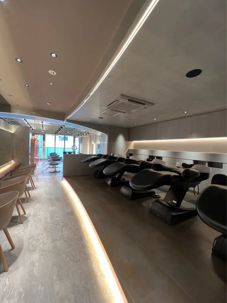 R'eelの内観・外観3