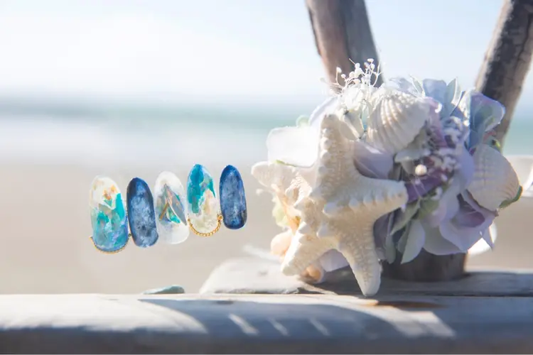 834NAILの内観・外観2