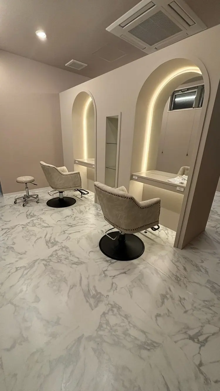 force  hairの内観・外観1