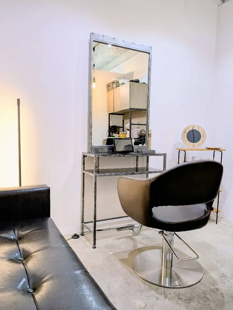 tha salon【ザ サロン】の内観・外観3