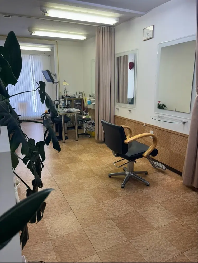 カットスタジオケンの内観・外観2