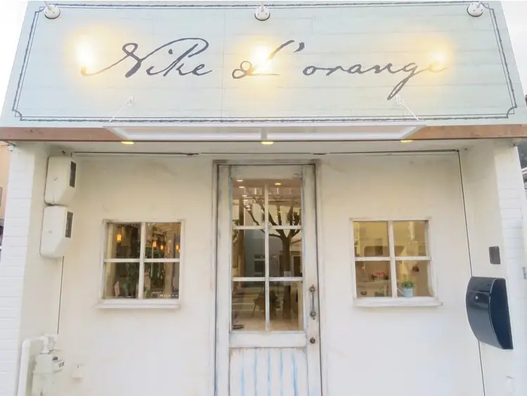 NikeLorangeの内観・外観1