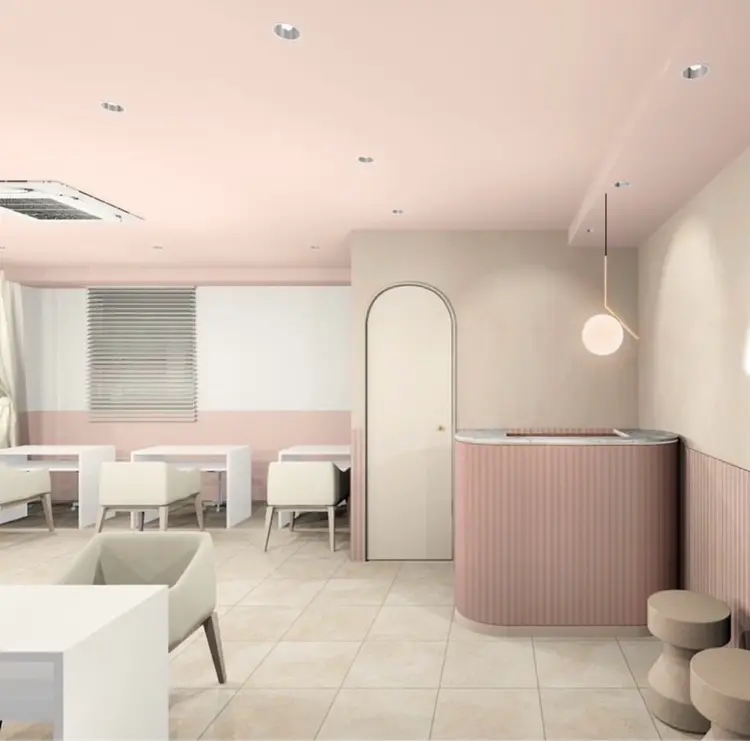 LUCY NAIL&EYEの内観・外観1