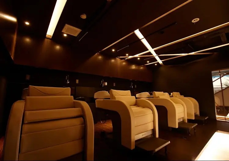 OROの内観・外観2