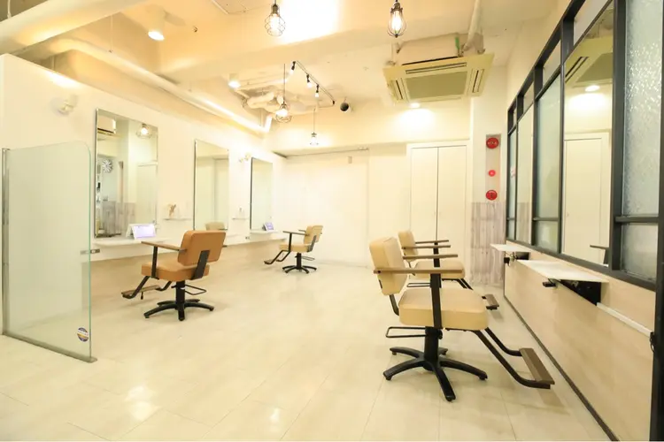 hair make New Yorkの内観・外観1