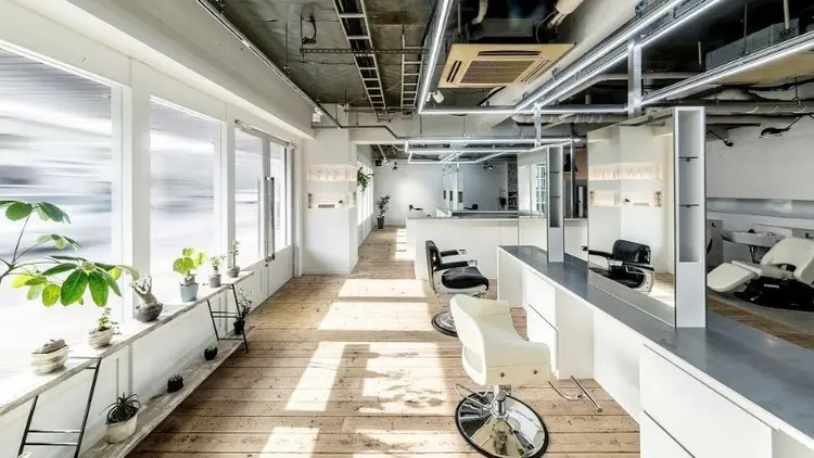 HAIR-MAKE-BARNの内観・外観3