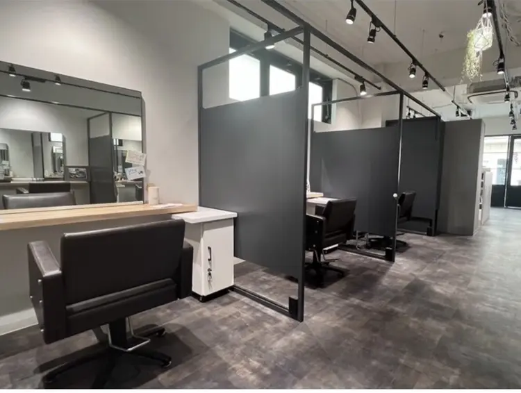 Riches by ENVY 西宮北口【リシェス バイ エンヴィー】の内観・外観1