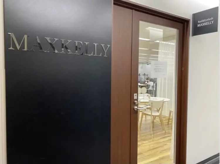 MAXKELLY梅田店の内観・外観1