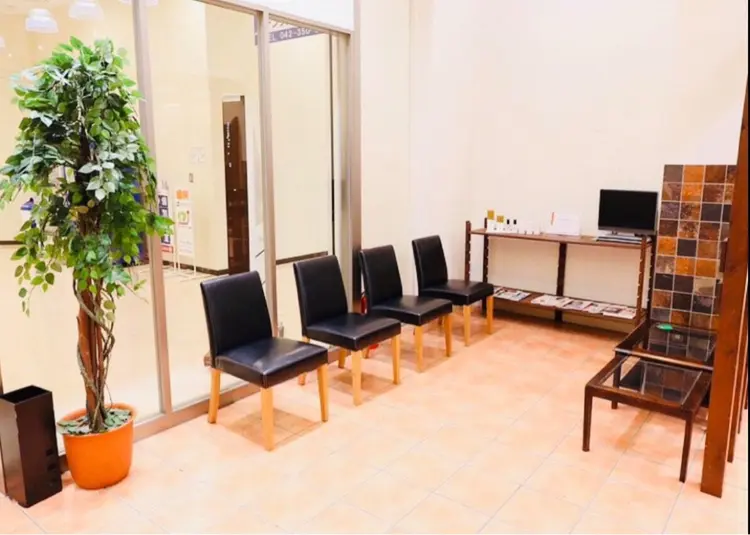 OF-HEARTS若葉台店の内観・外観2